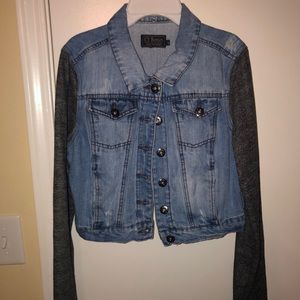 Cropped jean jacket